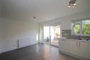 Photo 19- click for photo gallery